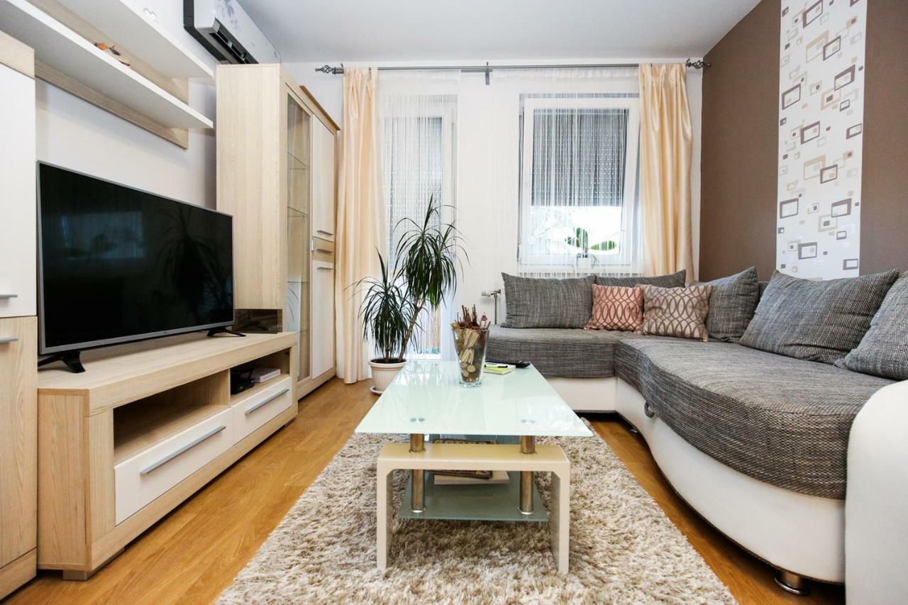 Welcome Apartman Subotica Exterior photo